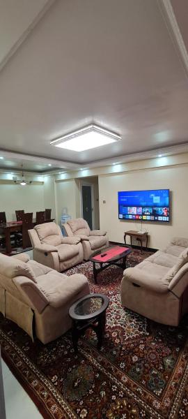 One bedroom near Adam's Arcade